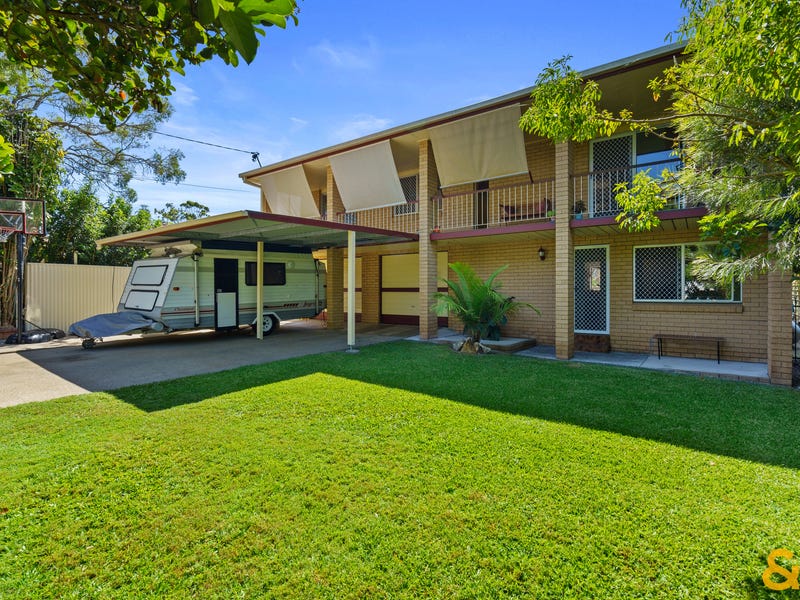 16 Rossinton Street, Birkdale, Qld 4159 Property Details