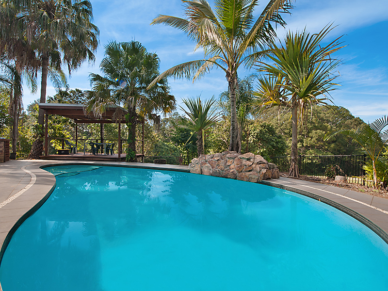 132 Old Palmwoods Road, West Woombye, QLD 4559