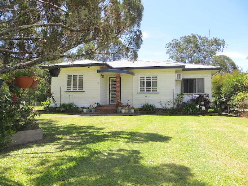 4 Urben Street, Urbenville, NSW 2475