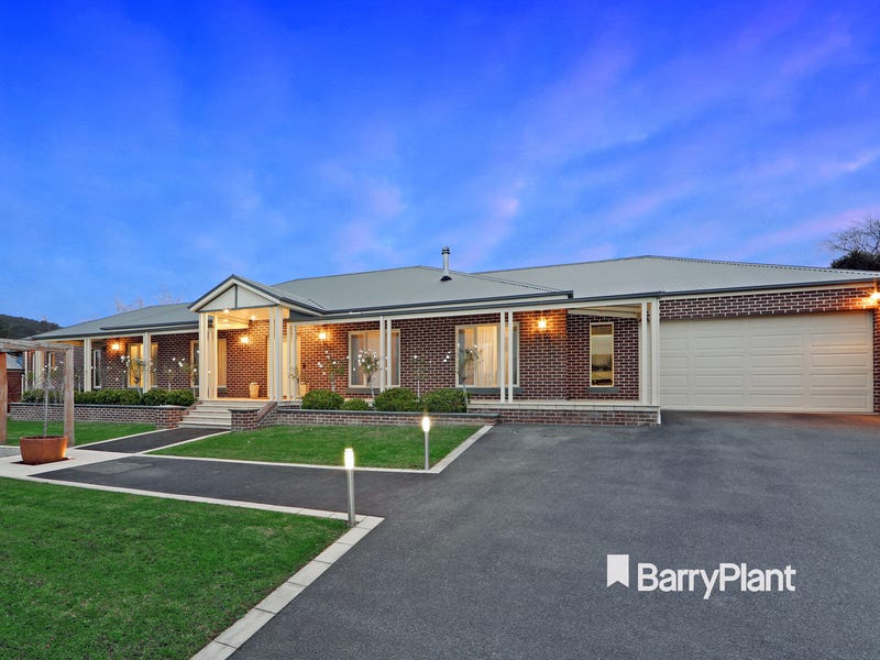 3/11 Major Crescent, Lysterfield, Vic 3156 Property Details