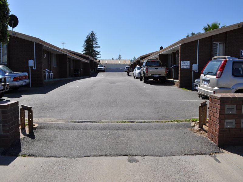 1/17 Francis Street, Geraldton, WA 6530 Property Details