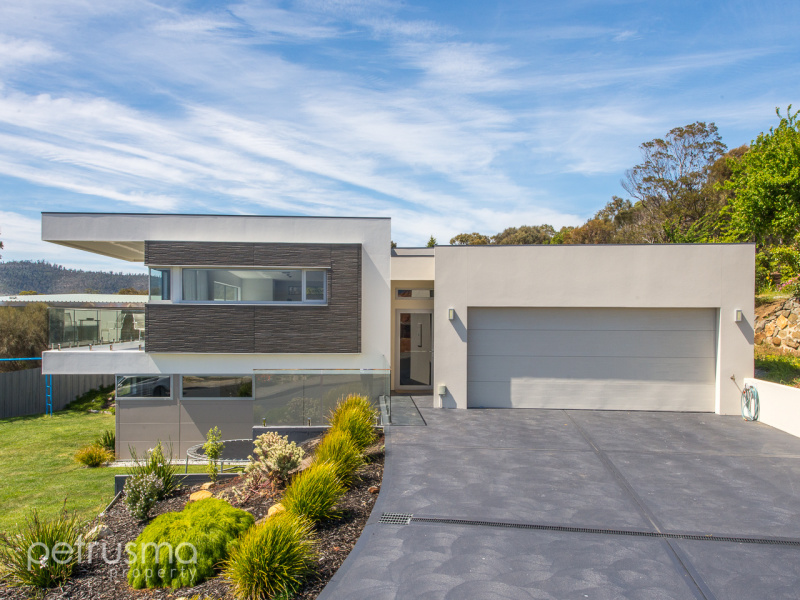 40 Lanena Street, Bellerive, Tas 7018 Property Details