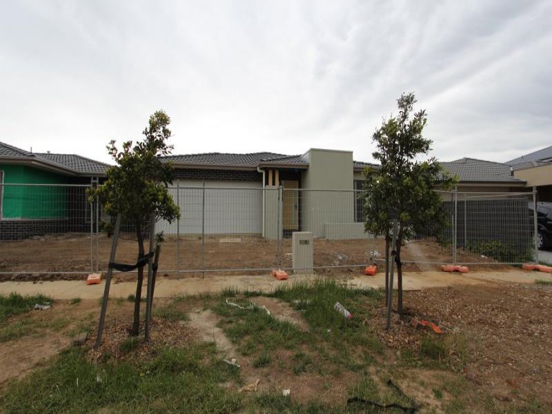 2/115 Wilmot Street, Alfredton, Vic 3350 Property Details