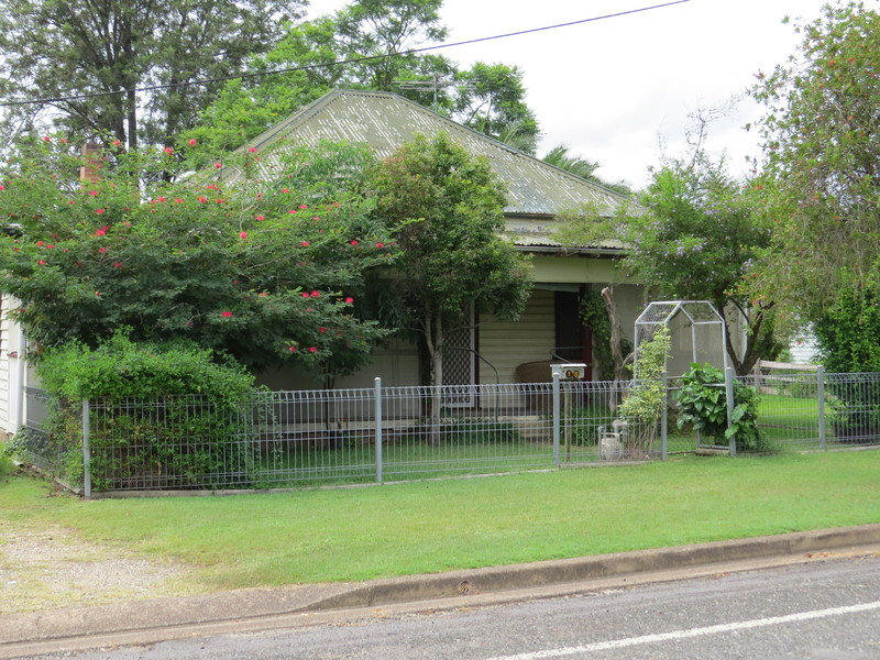18 Carroll Avenue, Cessnock, NSW 2325 Property Details