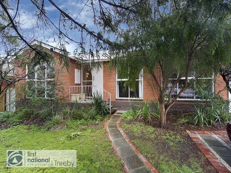 15 Pinewood Avenue, Ringwood East, Vic 3135