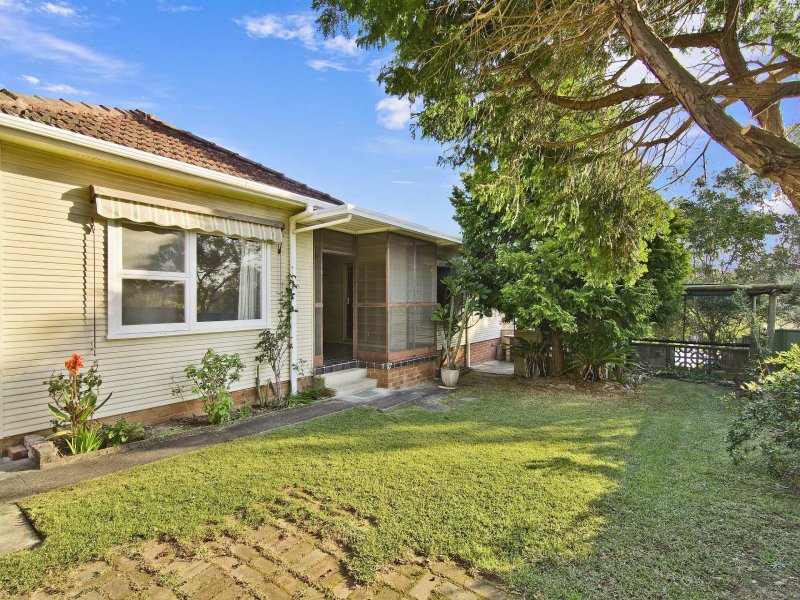 24 Davidson Avenue, Forestville, NSW 2087 - Property Details