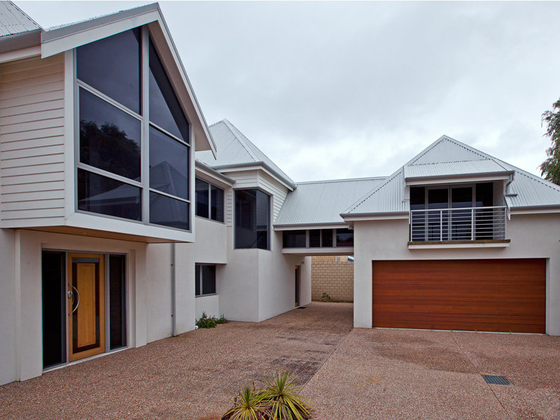 12 Sandpiper Cove, Broadwater via, Busselton, WA 6280 Property Details