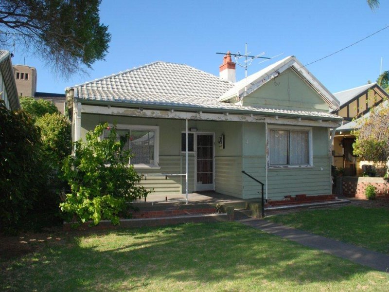 15 SAMPSON ROAD, Bunbury, WA 6230 Property Details