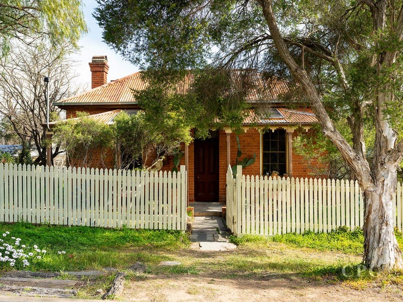 40 McGrath Street, Castlemaine, Vic 3450 Property Details