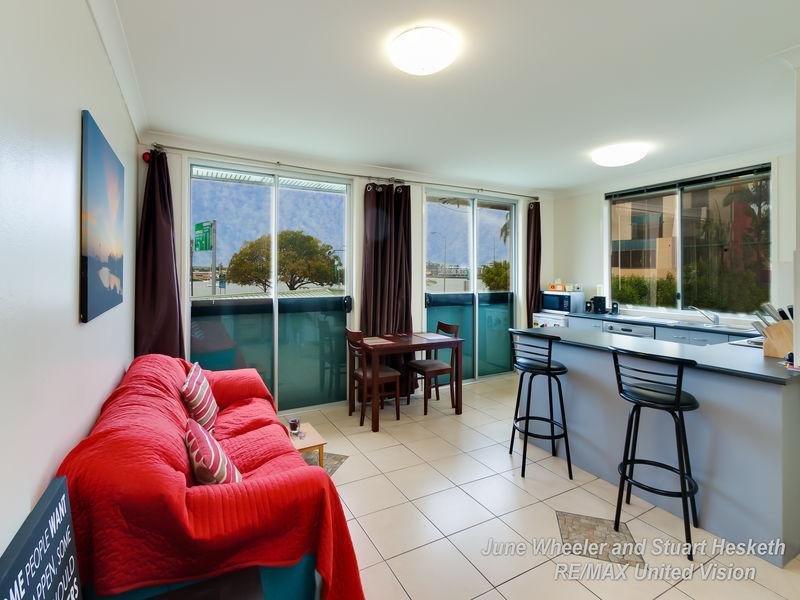 6/110 Kingsford Smith Dr, Hamilton, Qld 4007 Property Details