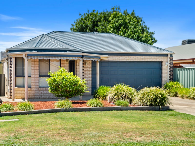 35 Madden Drive, Yarrawonga, Vic 3730 House for Sale