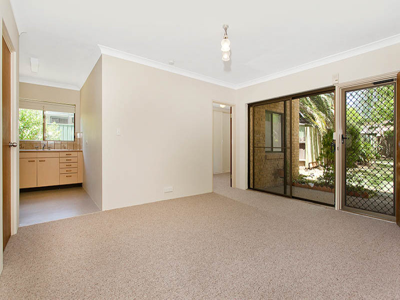 10/122 Anzac Avenue, Engadine, NSW 2233 Property Details