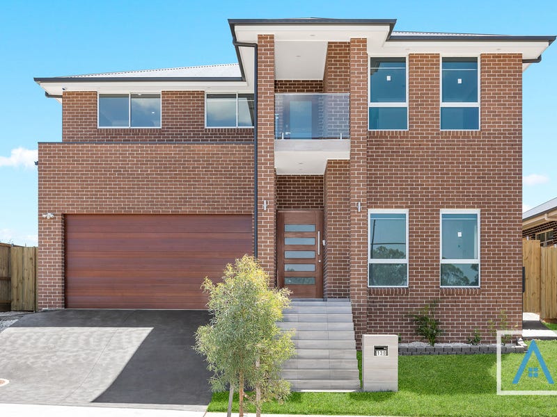 130 University Drive, Campbelltown, NSW 2560 Property Details