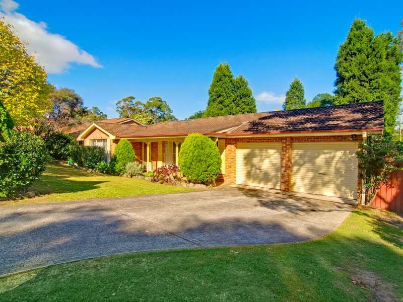 8 Kanangra Crescent, Cherrybrook, NSW 2126 Property Details