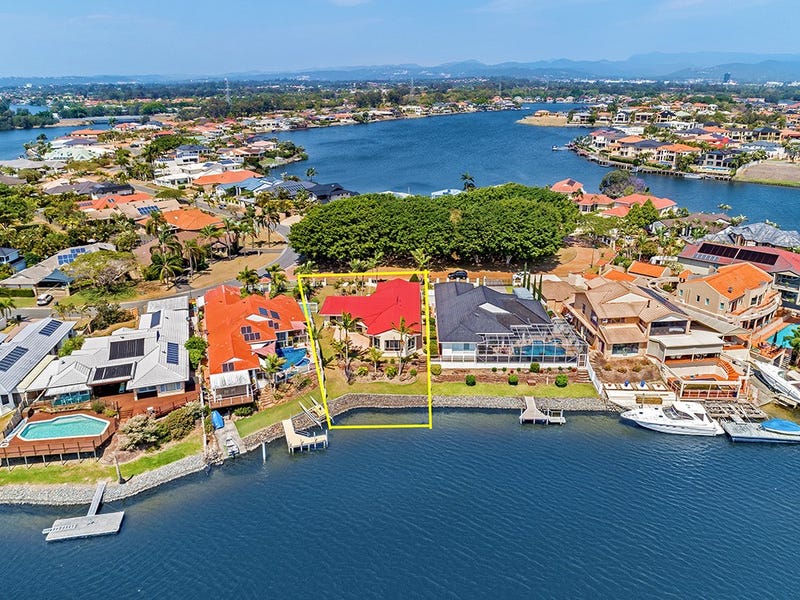 140 Port Jackson Boulevard, Clear Island Waters, QLD 4226 140 Port Jackson Boulevard, Clear Island Waters, QLD 4226