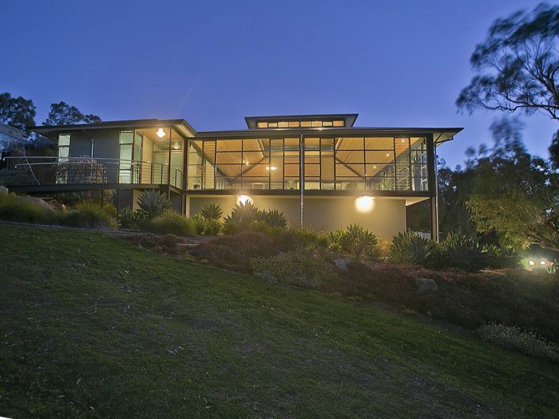 6 Newlands Grove, Gooseberry Hill, WA 6076