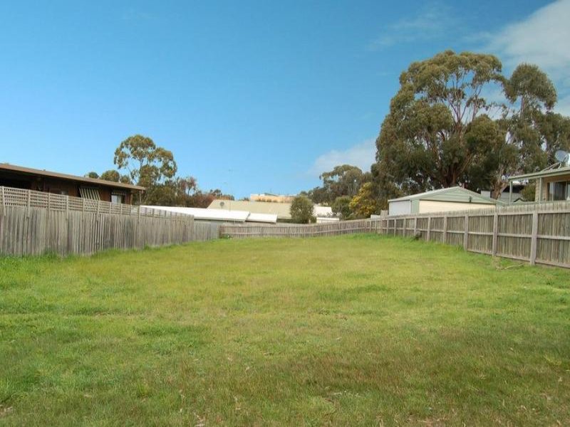 166 Shell Road, Ocean Grove, Vic 3226