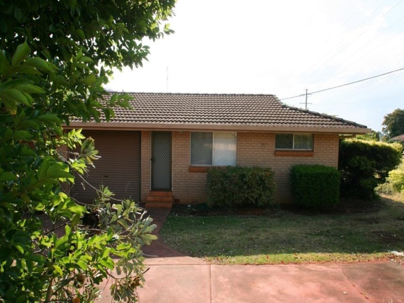 1/3 Hume Street, North Toowoomba, QLD 4350