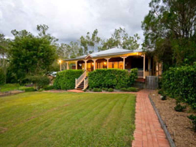 49 Upper Camp Mountain Road, Camp Mountain, QLD 4520