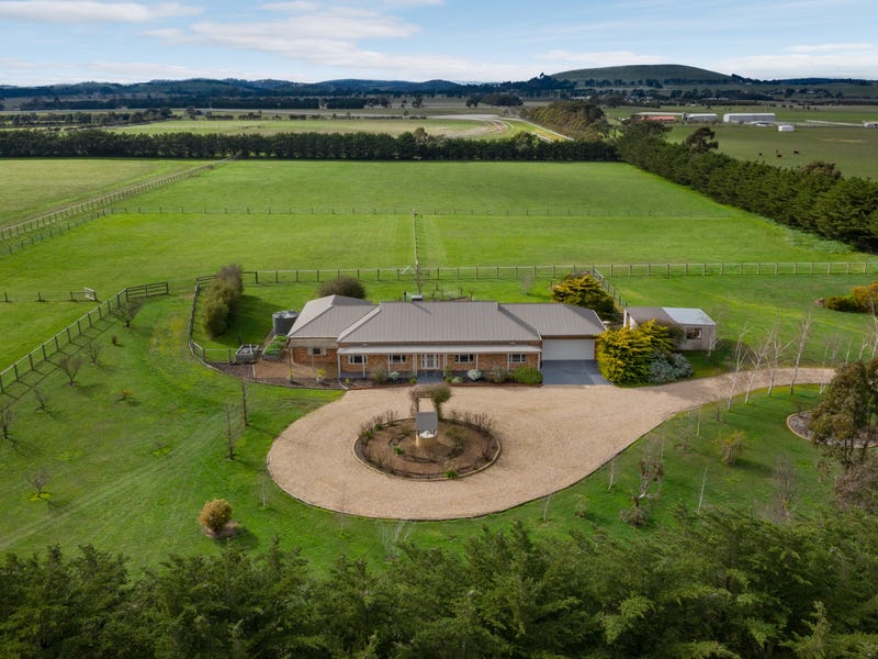 2480 Melbourne Lancefield Road, Romsey, Vic 3434 Property Details