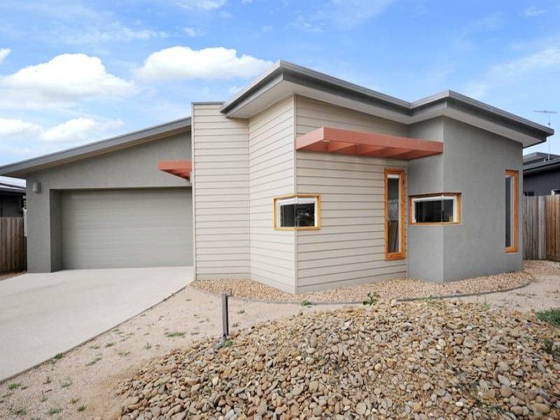 40 St Way, Torquay, Vic 3228 Property Details