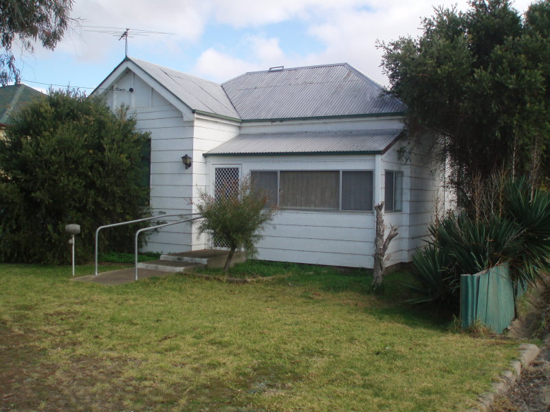 1 Short Street, Harden, NSW 2587 Property Details