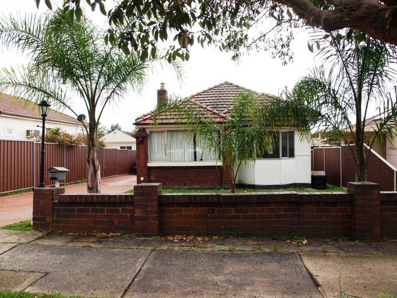 55 Bruce Ave, Belfield, NSW 2191 Property Details