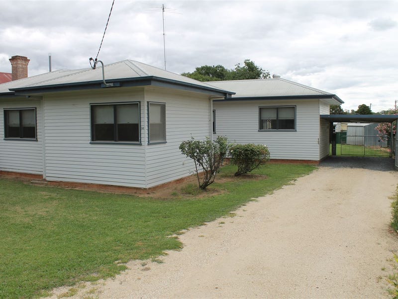 52 Henderson Street Inverell Nsw 2360