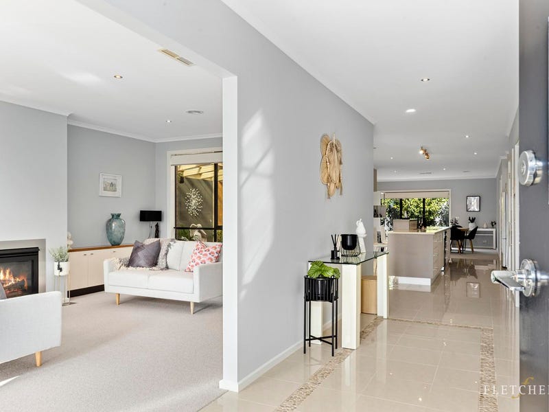 18 Bayfield Court, Vic 3219 House for Sale