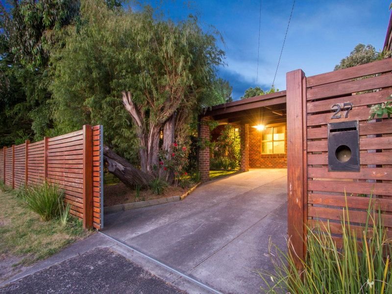 27 Anthony St, Langwarrin, Vic 3910 Property Details