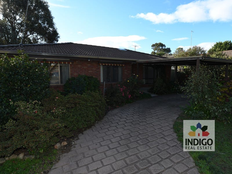13 Beaumont Drive Beechworth Vic 3747 Property Details