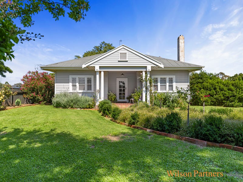 20 Queen Street, Avenel, Vic 3664 House for Sale