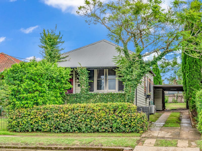 42 Hall Street, Cessnock, NSW 2325 Property Details