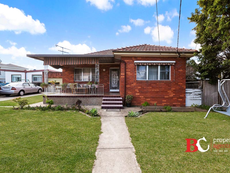 12 Coleraine Street, Fairfield, NSW 2165