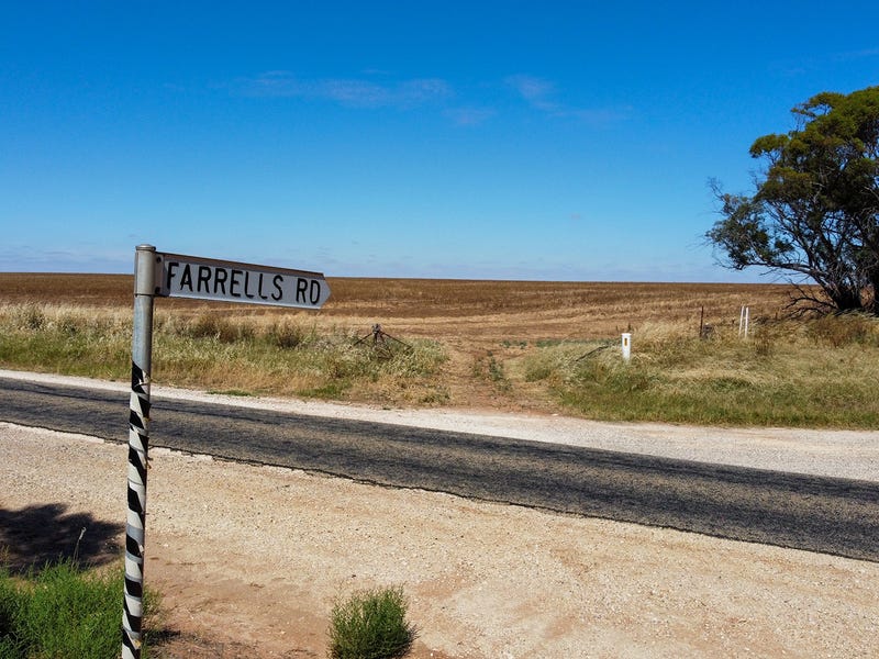 561 Farrell Road, Woomelang, Vic 3485 - Property Details