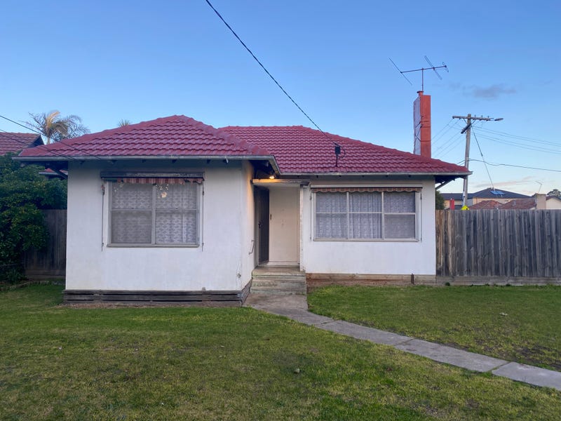 2 Kerang Avenue, Reservoir, VIC 3073