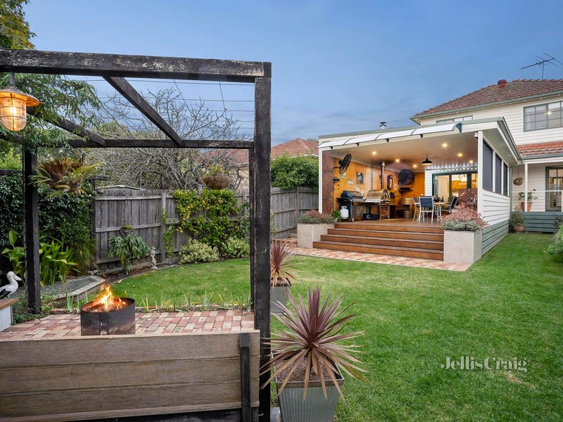 9 Ellison Street, Ringwood, Vic 3134 House for Sale