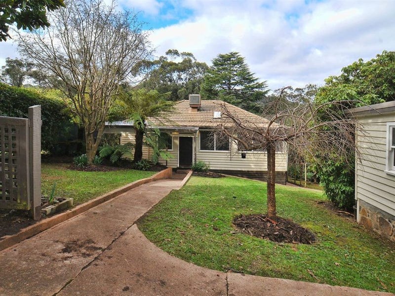 13 Pauline Avenue, VIC 3160