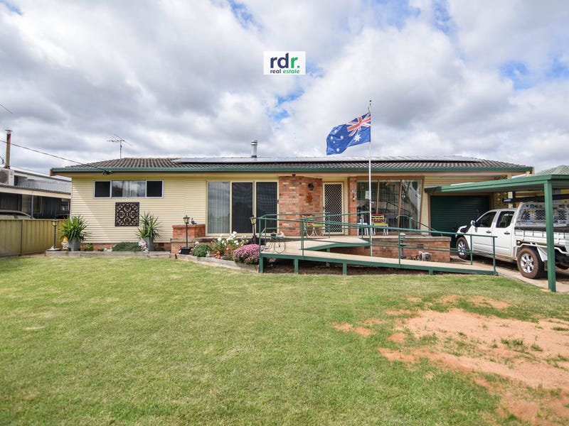 92 Warialda Road, Inverell, NSW 2360 Property Details