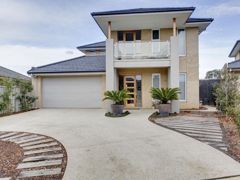 14 Kingsford Smith Court, Sandhurst, Vic 3977 Property Details