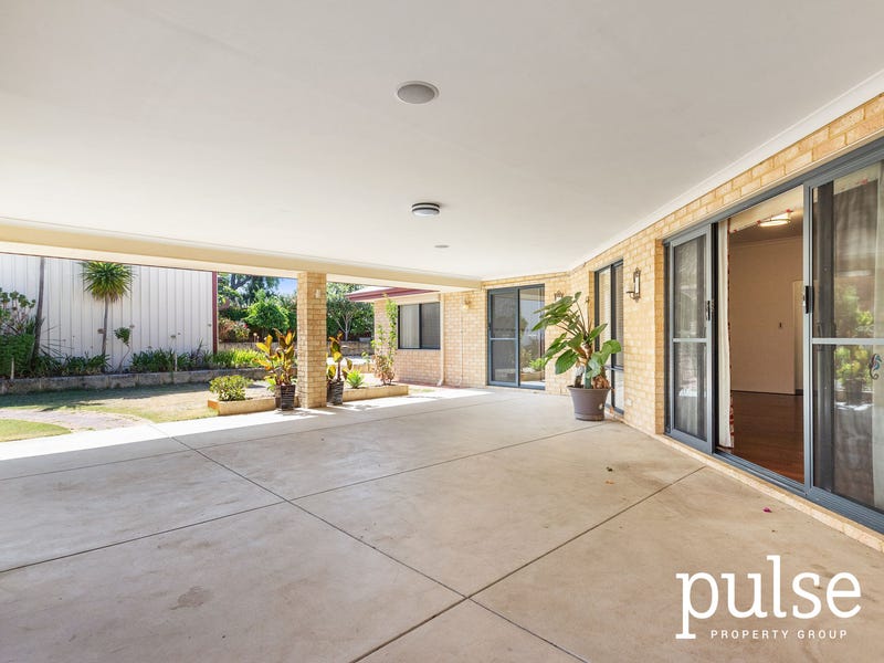 34 Bull Creek Road, Rossmoyne, WA 6148 Property Details