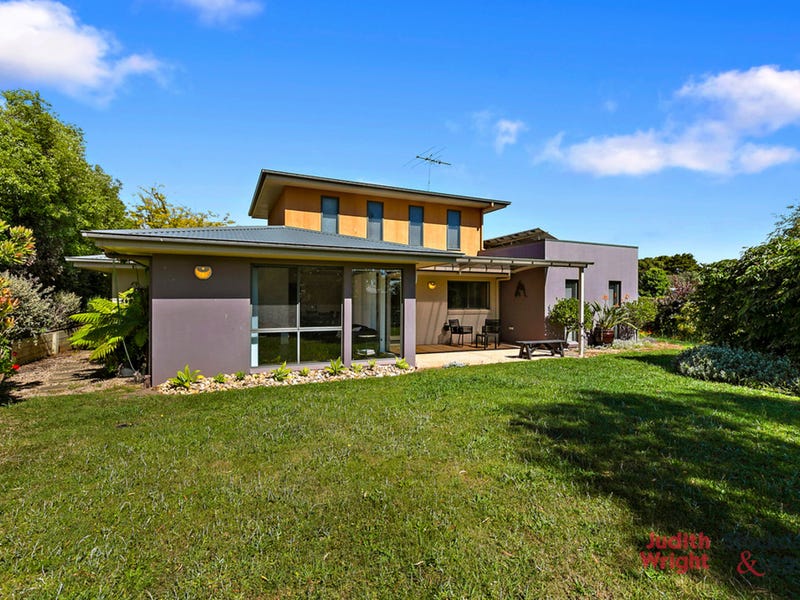 12 Norman Drive, Cowes, Vic 3922 Property Details