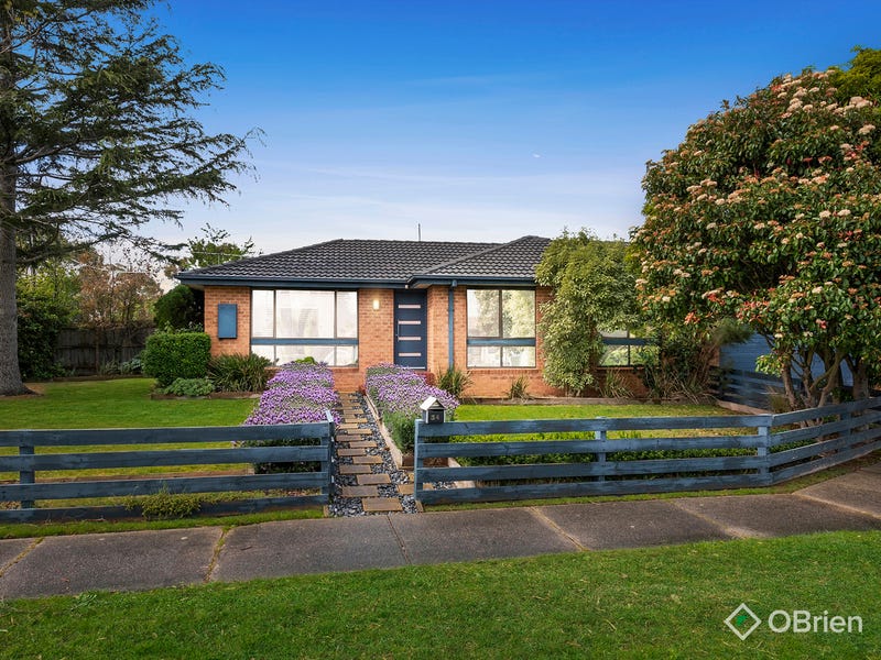 34 Bungower Road, Mornington, Vic 3931 Property Details