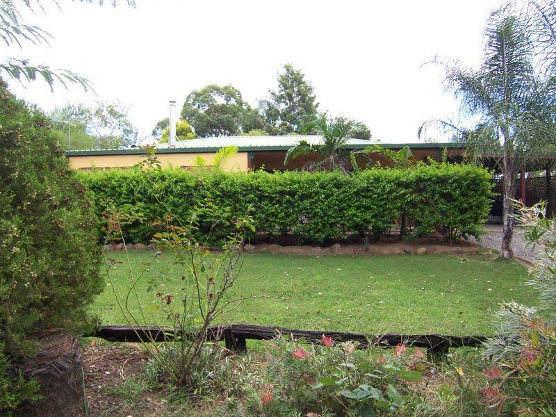 22 Adelong Ave, Thagoona, Qld 4306 Property Details