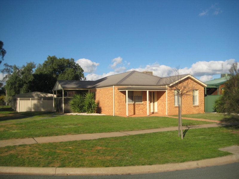 7 King Street, Rochester, Vic 3561 Property Details