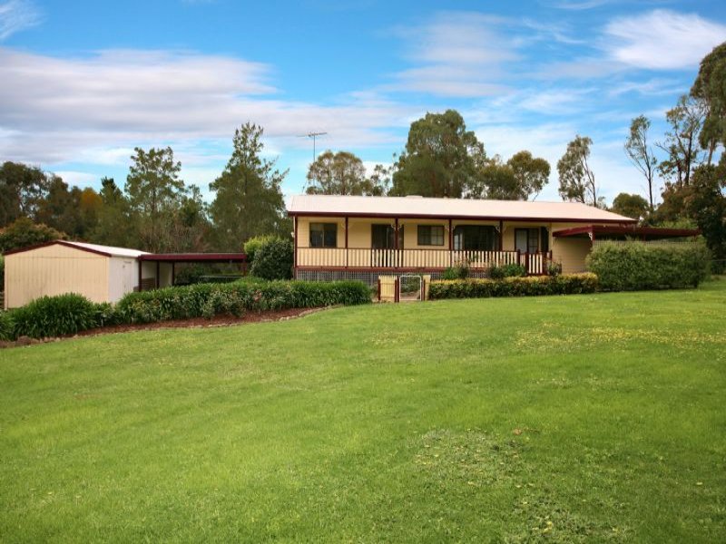 2 Morris Way, Bunyip, Vic 3815 Property Details