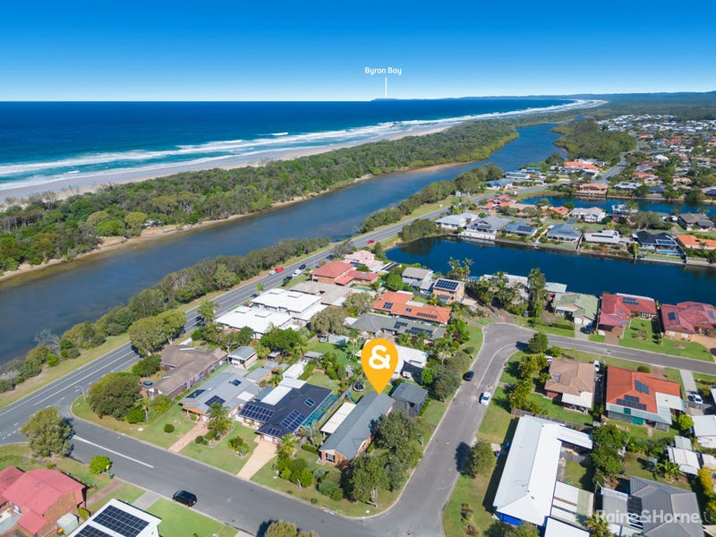 8 Victoria Avenue, Pottsville, NSW 2489 House for Sale