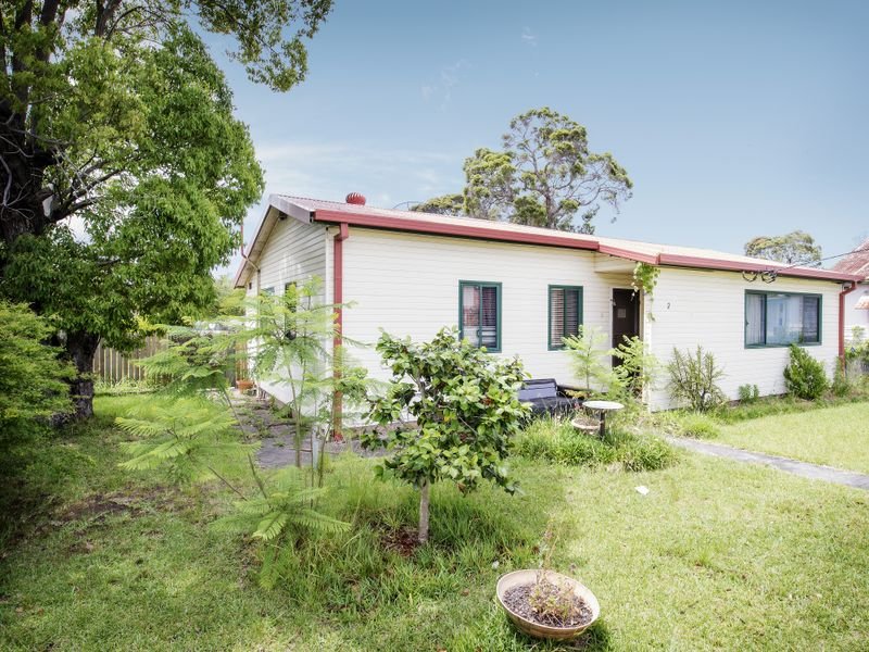 2 Sackville Street, Fairfield, NSW 2165 Property Details