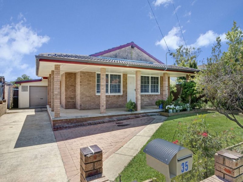 35 Earle Street, Doonside, NSW 2767 - Property Details