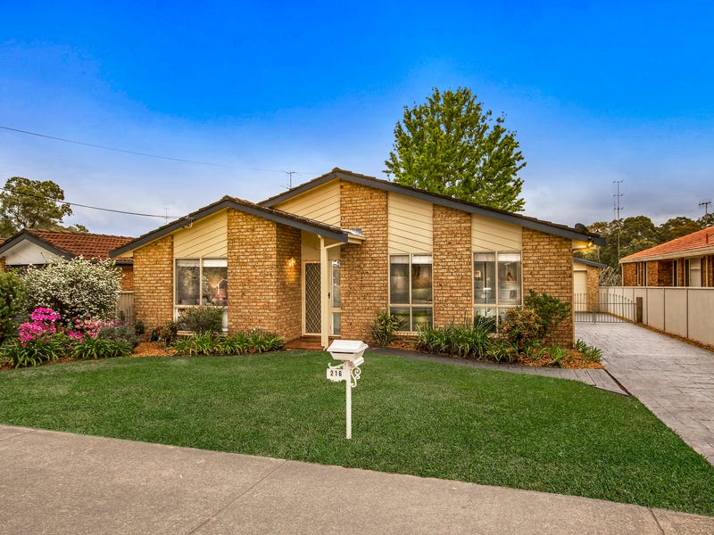 216 Pollock Avenue, Wyong, NSW 2259 Property Details